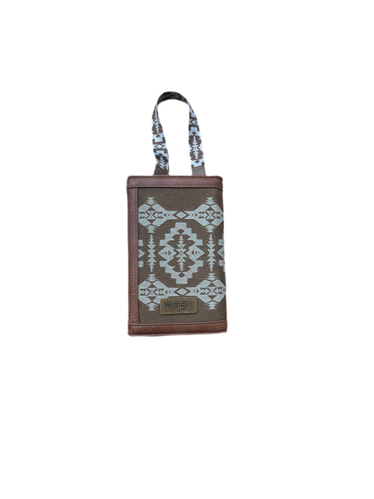 Wrangler - 2 In 1 Purse With Aztec